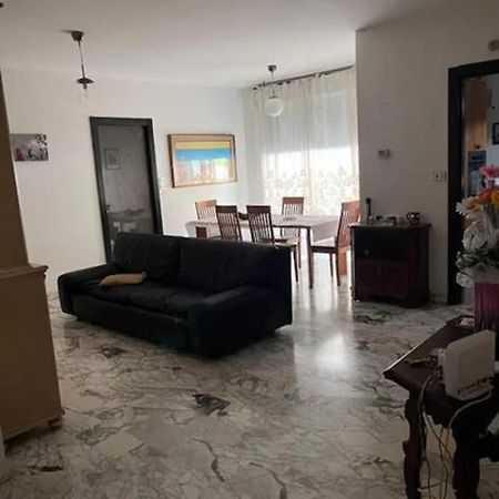 Casa Vacanze Lorien Lejlighed Genova Eksteriør billede